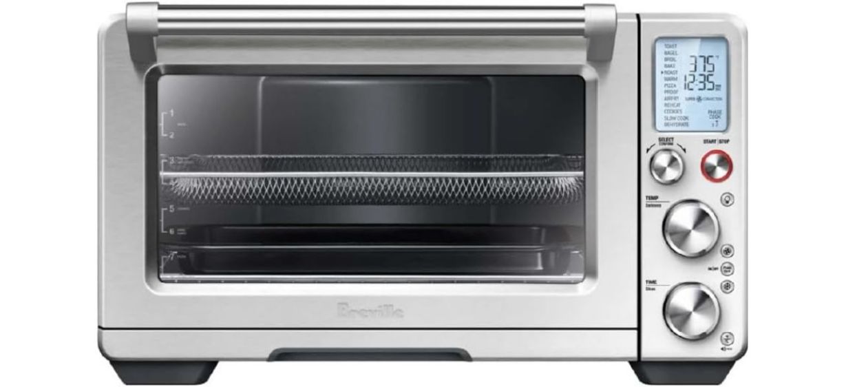 Breville the Smart Oven Air Fryer Pro on white back Breville the Smart Oven Air Fryer Pro on white back